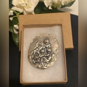 Vintage Repousee Cherub Angels Brooch - Jean Daulle’s famous Angels; Giftbox